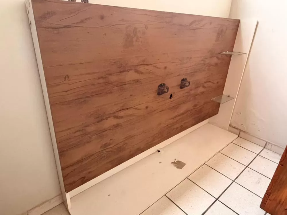 Painel Suspenso para TV