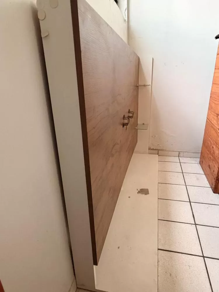 Painel Suspenso para TV