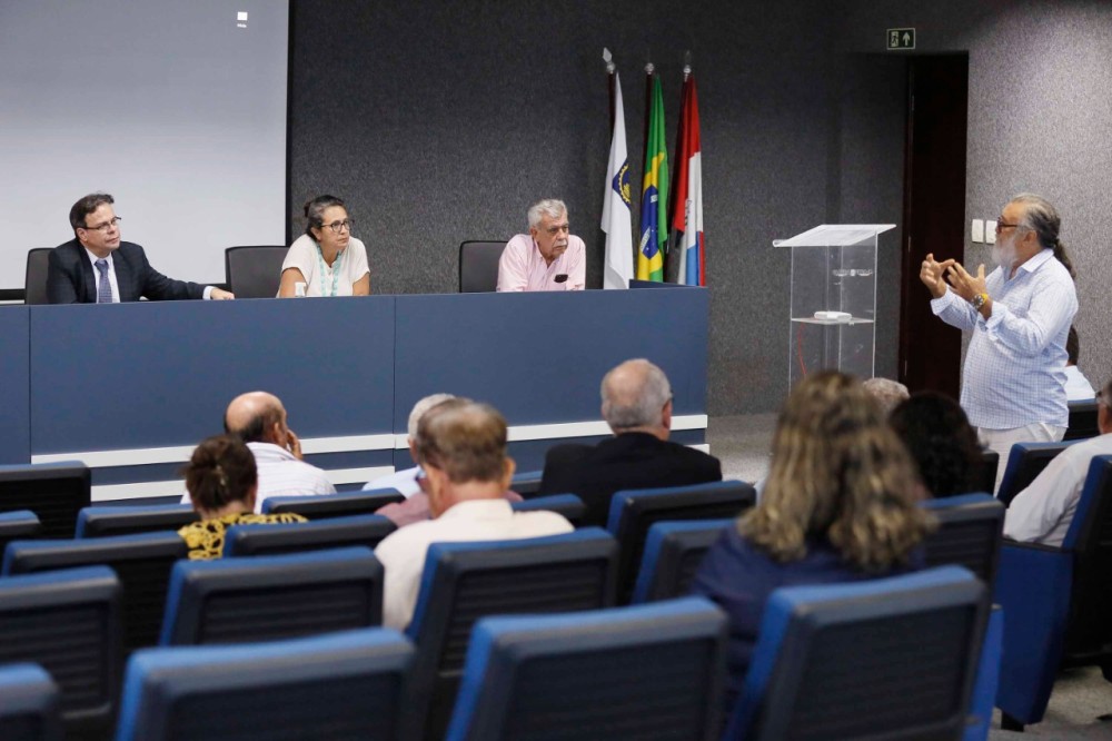 Foto: Adeildo Lobo