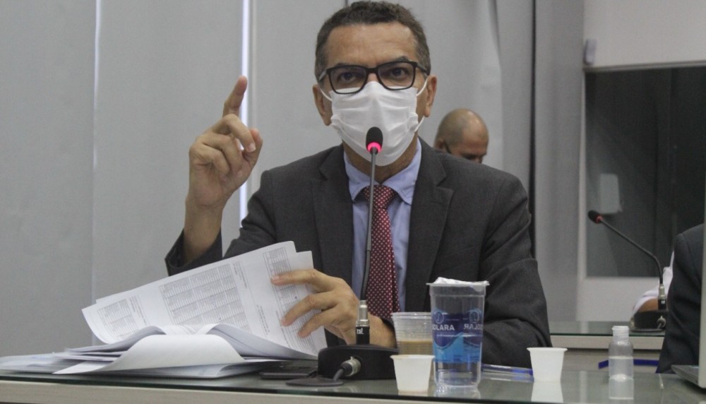 Com Assessoria