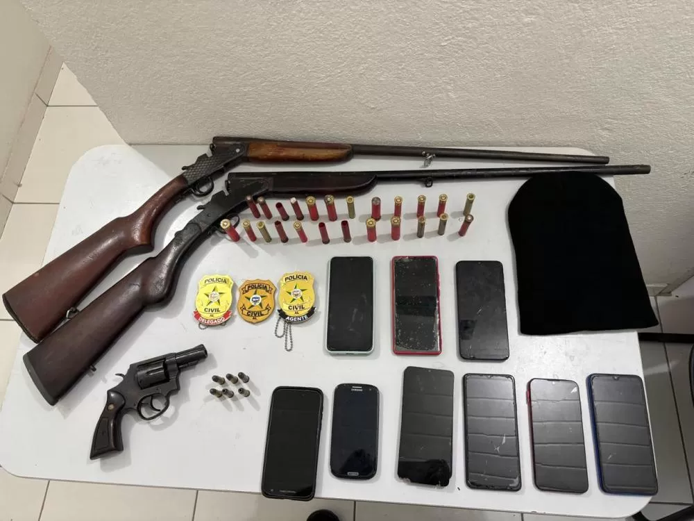 Operação prende quatro suspeitos e apreende armas em São Luís do Quitunde