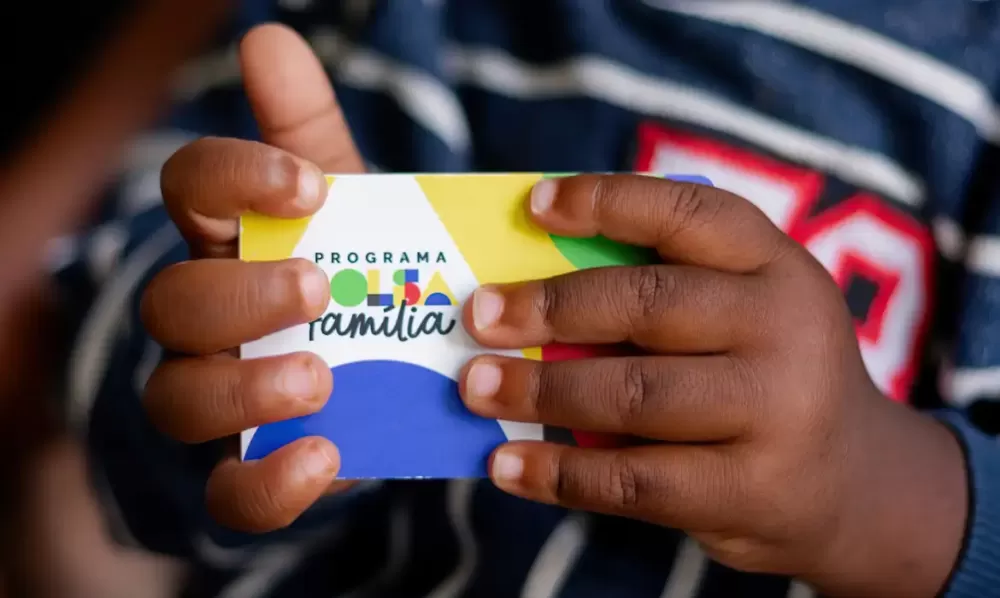 Nesta quinta-feira (19), Caixa paga Bolsa Família a beneficiários com NIS de final 2