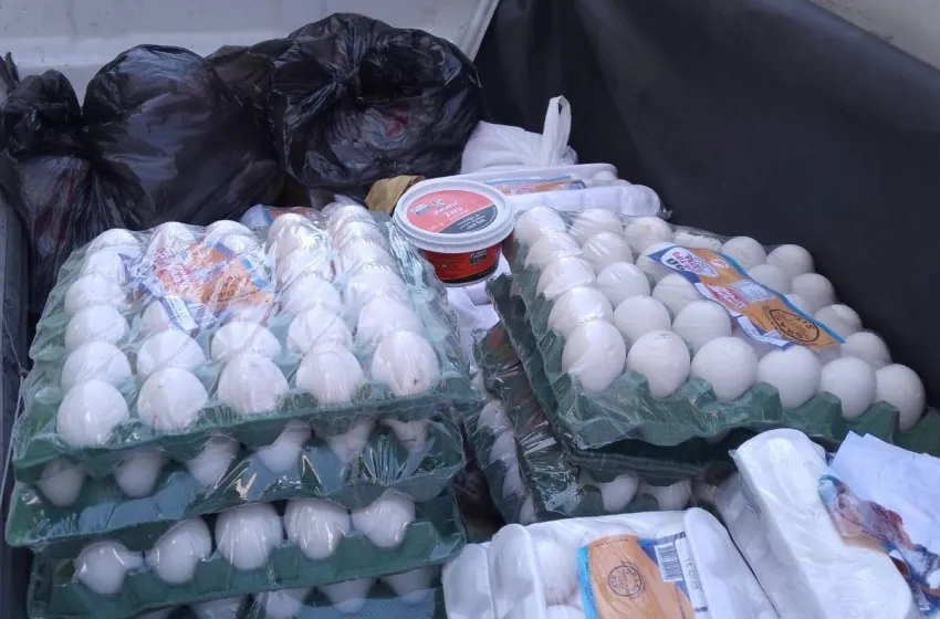 100kg de alimentos impróprios são apreendidos em estabelecimento na Ponta Verde