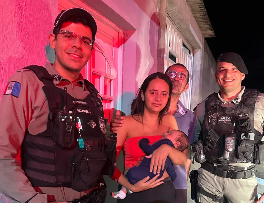 Policiais salvam bebê vítima de engasgo em Roteiro