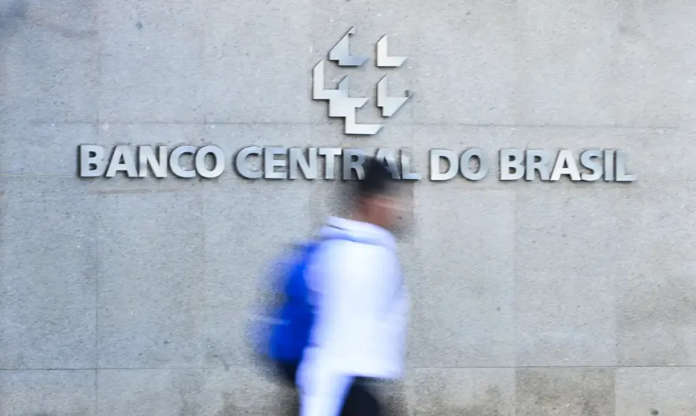 Mercado financeiro eleva previsão da inflação para 5,09% este ano