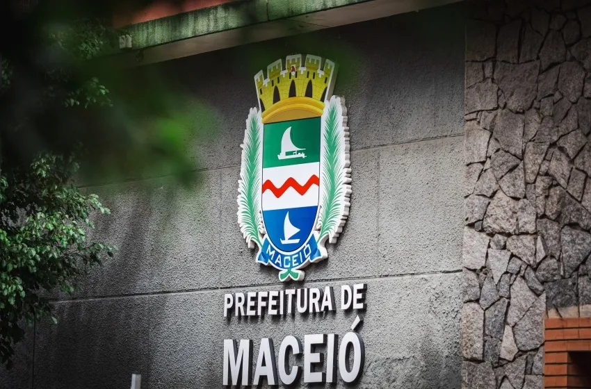 Prefeitura de Maceió decreta ponto facultativo e antecipa feriado de Floriano Peixoto