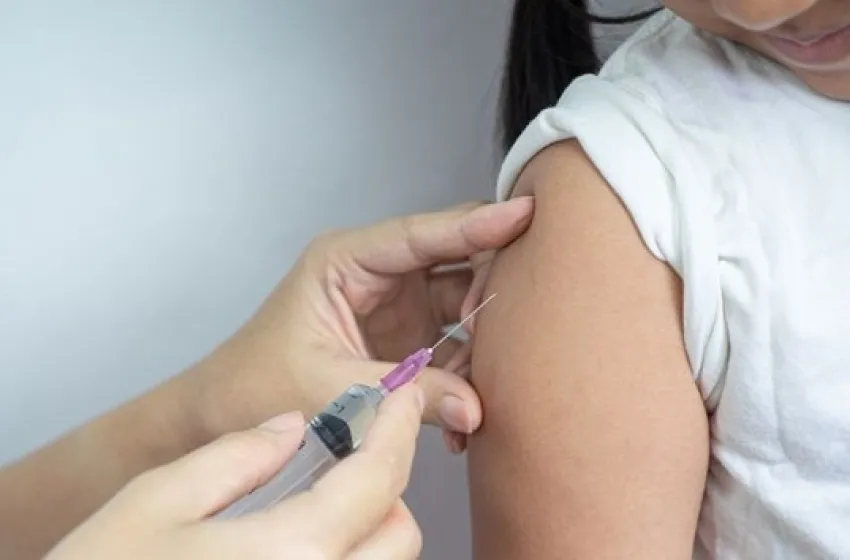 Saúde de Maceió reforça vacinação contra HPV e destaca imunização para jovens