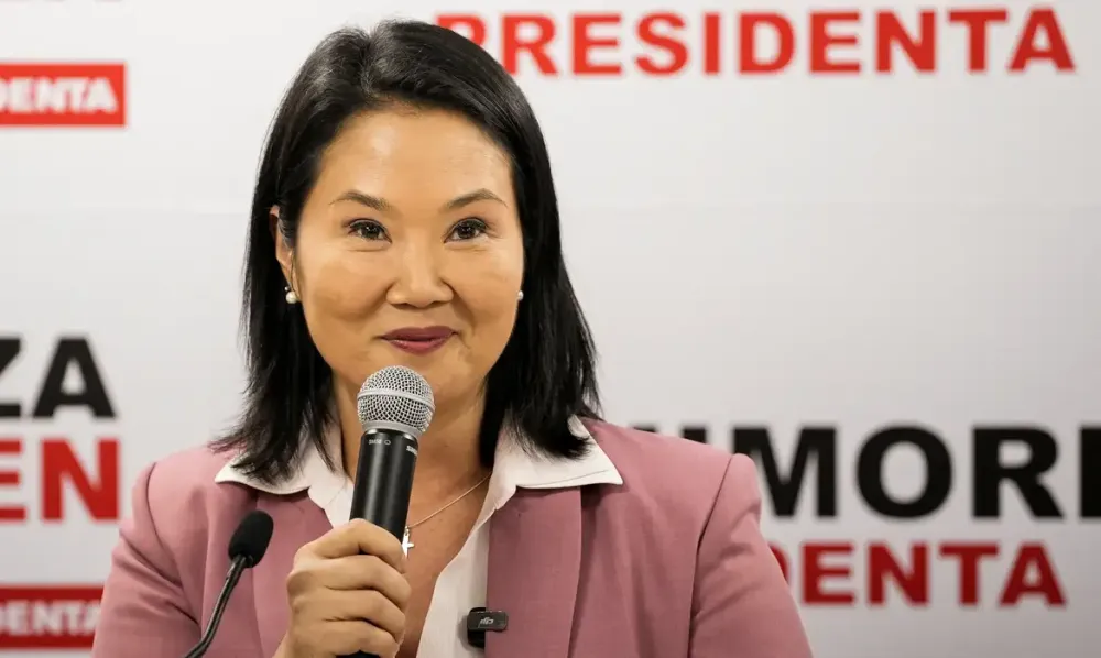 Keiko Fujimori soma 50,135% dos votos com 100% de urnas apuradas