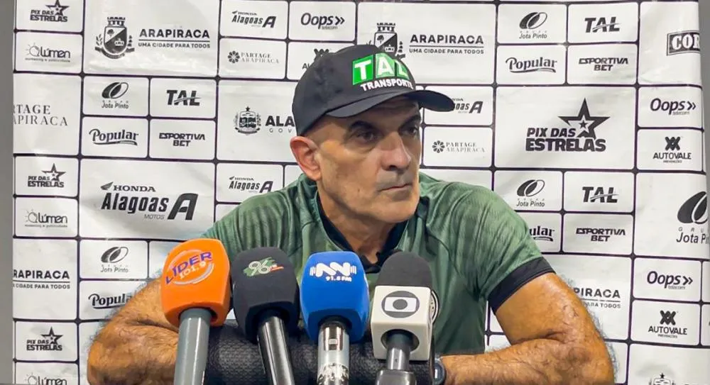 Temos uma das melhores defesas e uma equipe competitiva e preparada, diz Itamar Schülle