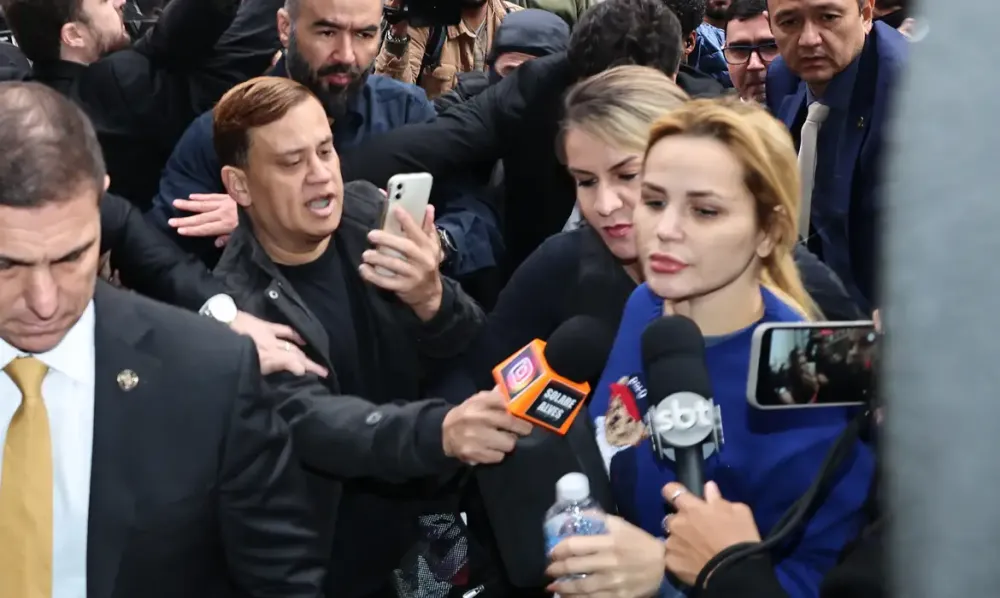 STJ mantém prisão da influenciadora Deolane Bezerra