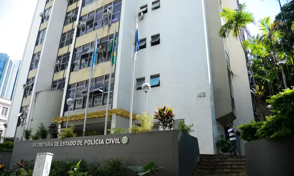 Policial civil é morto com tiro na cabeça na Zona Norte do Rio