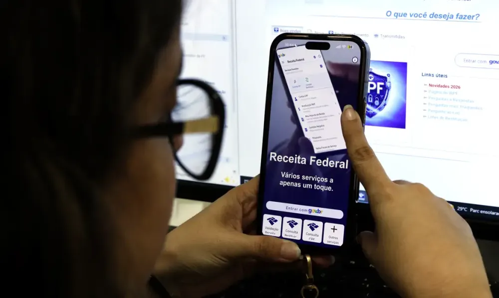 Lote especial de restituição do Imposto de Renda começa a ser pago