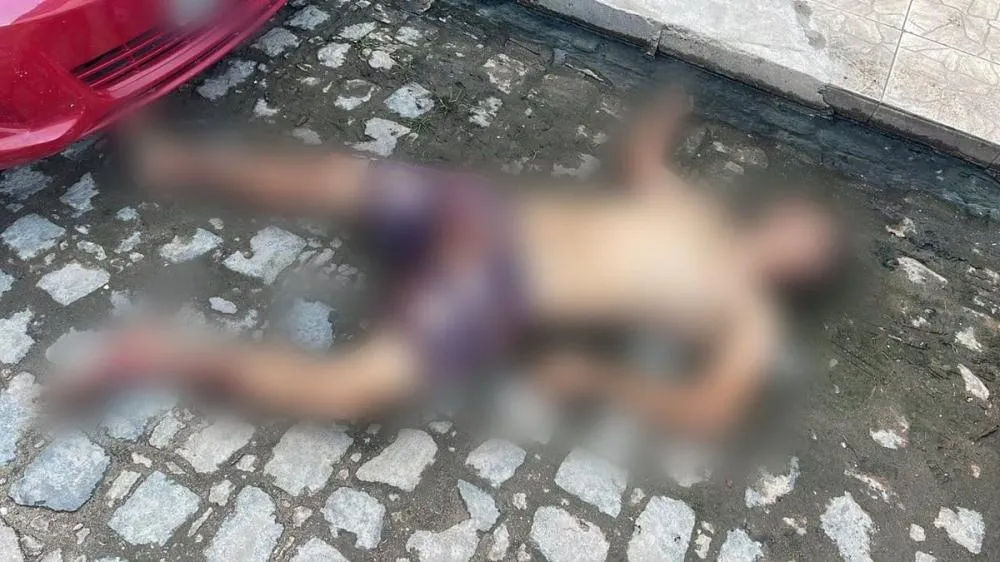Homem ferido pede ajuda a moradores antes de morrer no Bom Parto