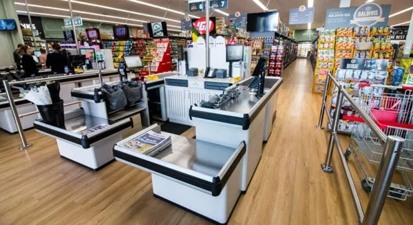 Funcionária é presa ao ser flagrada em esquema de furto em supermercado