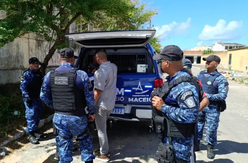 Guarda Municipal prende suspeito por tráfico de drogas na Praça da Faculdade