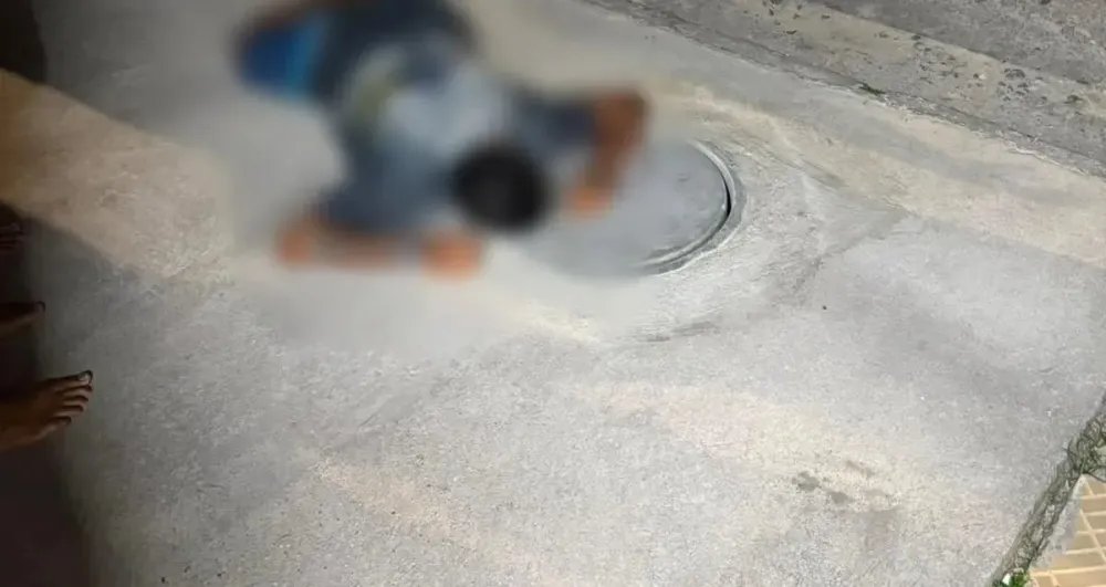 Dois homens em um carro são suspeitos de assassinar adolescente na Jatiúca