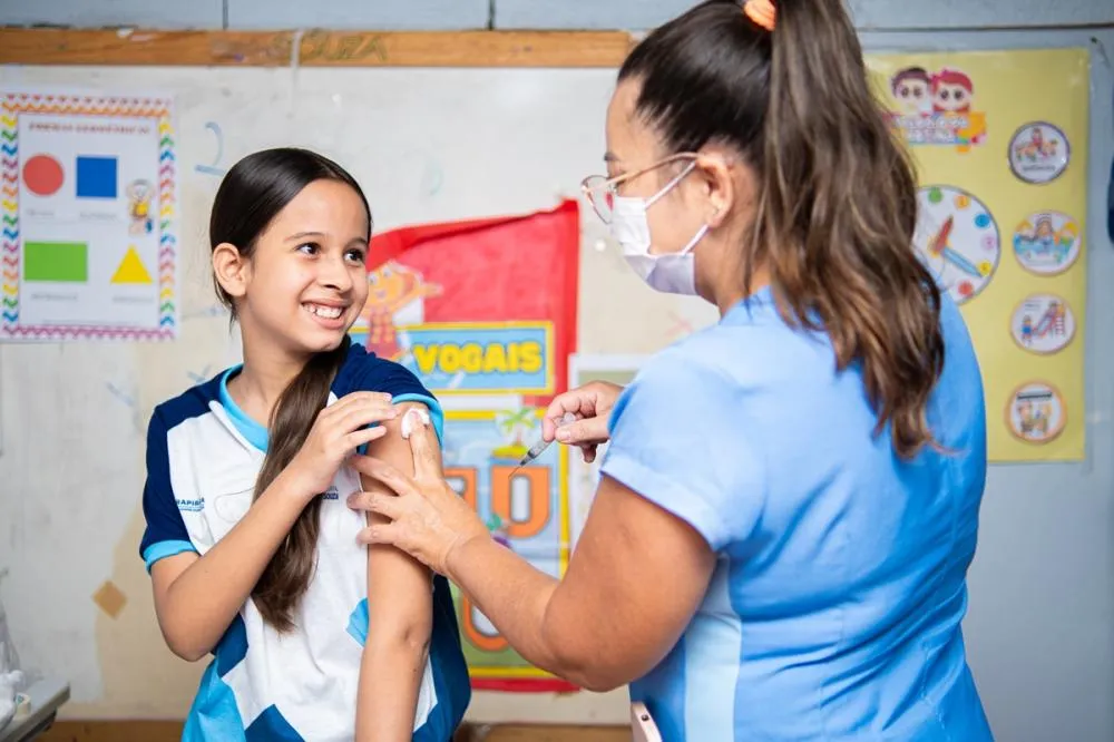 Arapiraca inicia campanha para atualizar caderneta de crianças e adolescentes