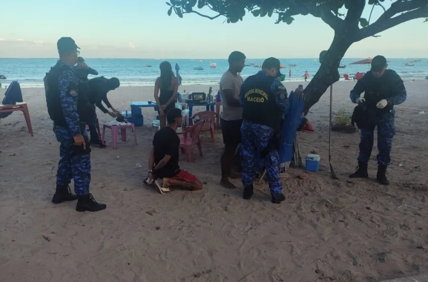 Guarda Municipal prende suspeito por tráfico de drogas na orla da Pajuçara