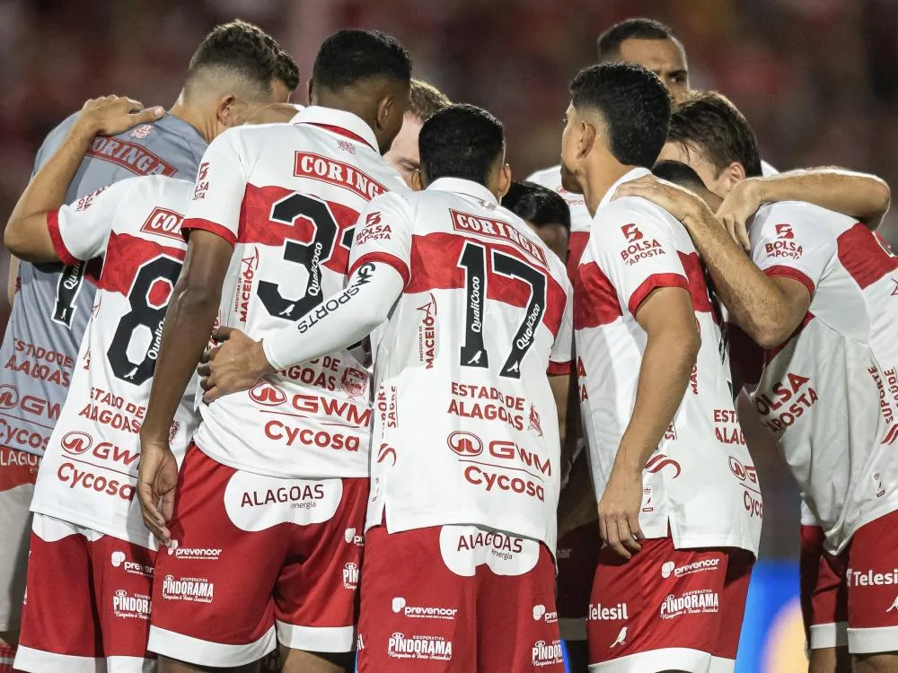 Diante de mais de 15 mil torcedores, CRB empata com Novorizontino e chega ao sexto jogo invicto
