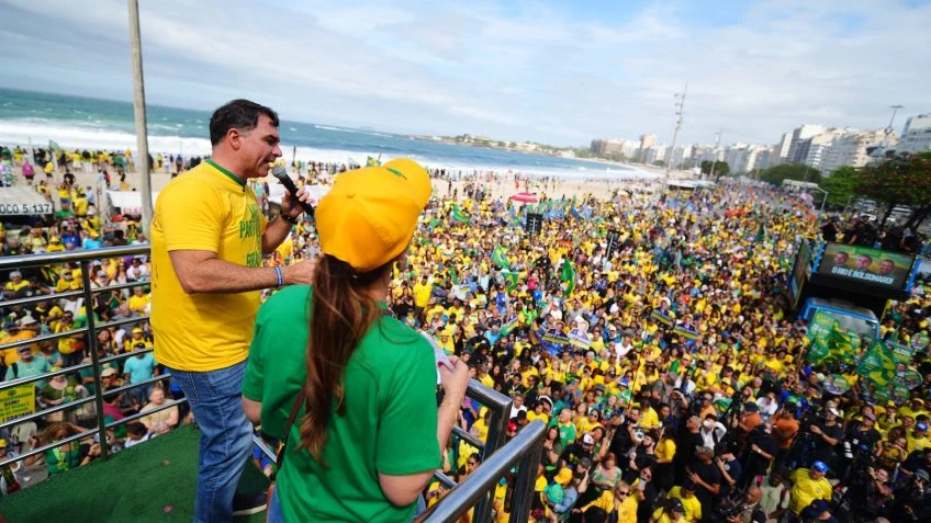 Confira a agenda dos presidenciáveis nesta terça-feira (25)