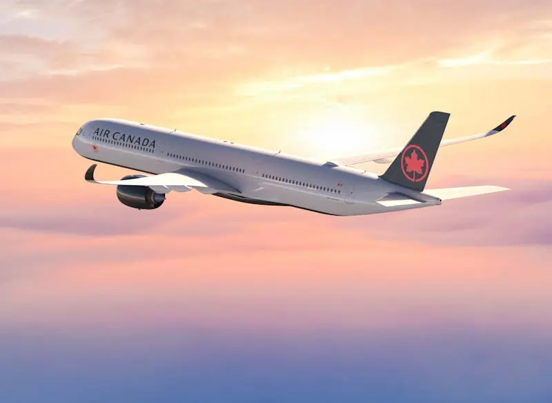 Air Canada deve indenizar passageira em R$ 5 mil por falhas durante viagem internacional