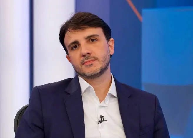 Toffoli suspende campanha de Renan Santos