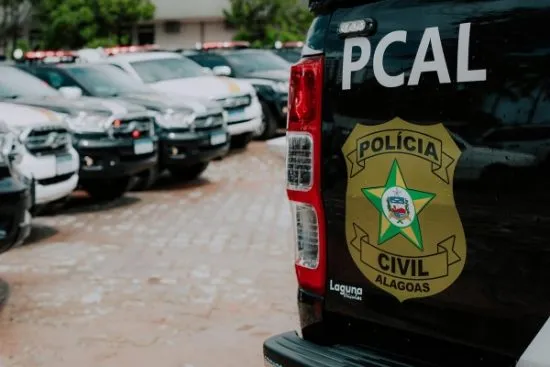 Polícia prende homem por crimes sexuais e maus-tratos contra filha de 4 anos em Arapiraca