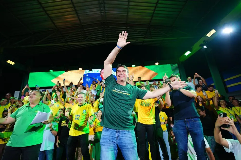 Confira a agenda dos presidenciáveis nesta sexta-feira (18)