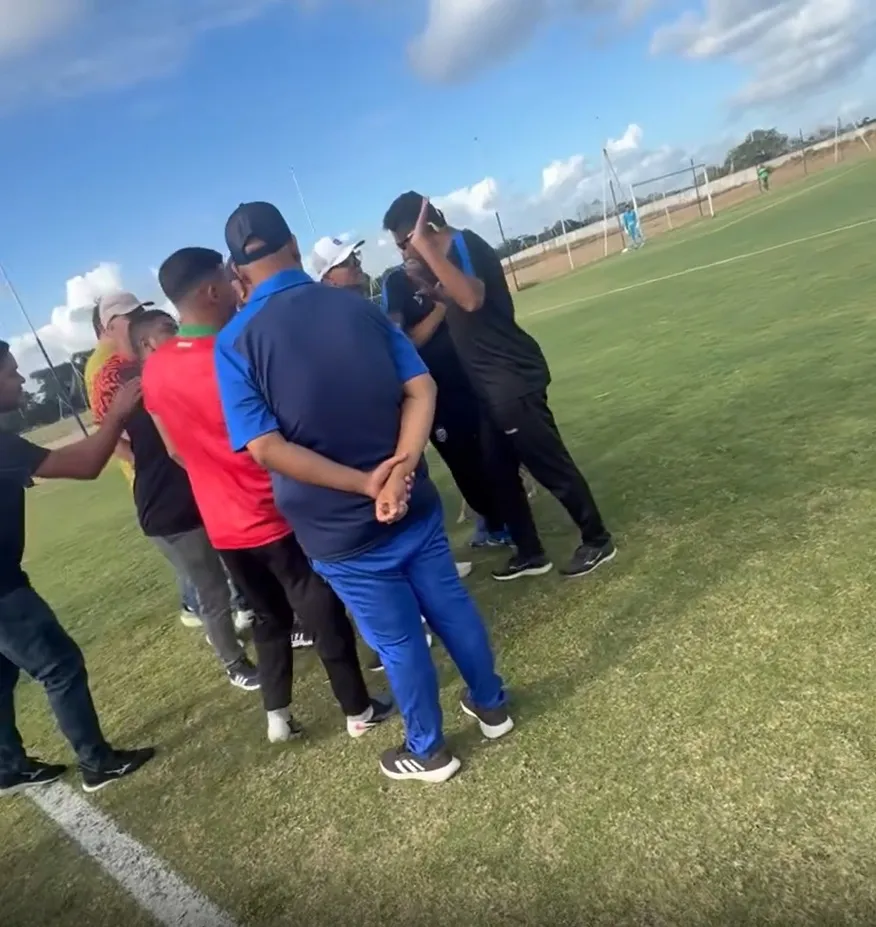 Confusão cancela jogo de volta da semifinal do Alagoano Sub-20