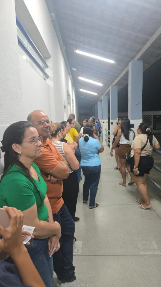 13 cidades alagoanas ainda apresentam filas nas sessões eleitorais