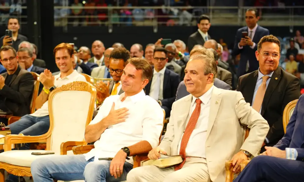 Confira a agenda dos presidenciáveis nesta segunda-feira (13)