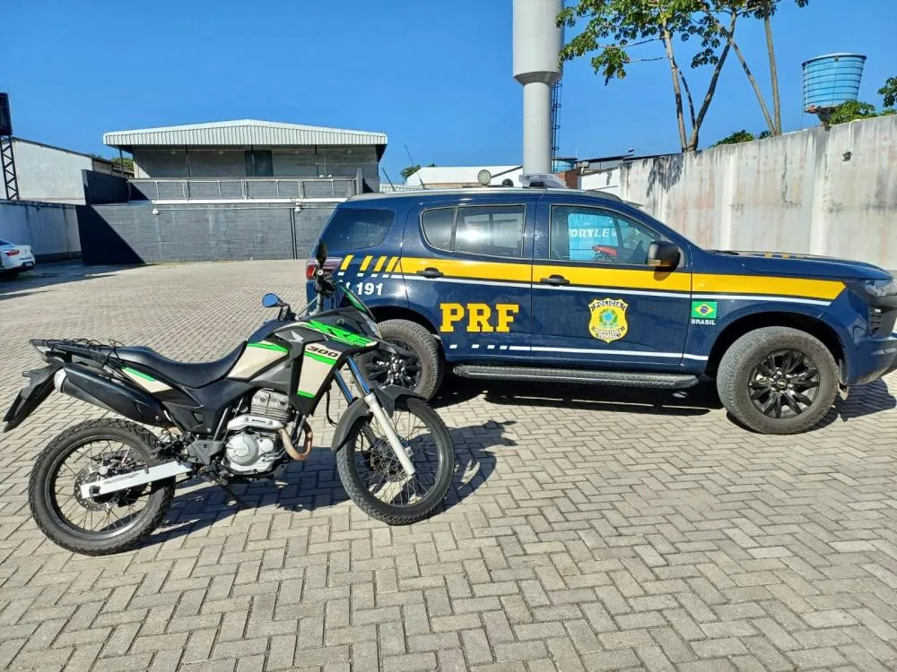 Homem é preso por receptação e adulteração de sinal identificador, em Maceió