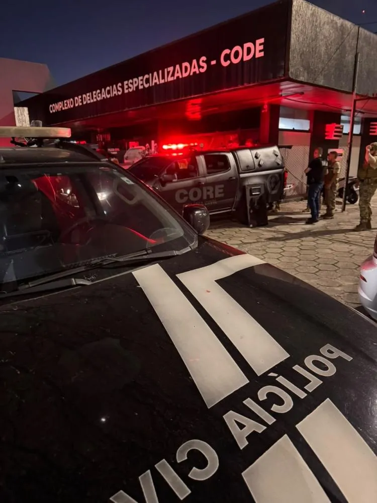 Polícia prende suspeitos por roubo e receptação de encomendas avaliadas em R$ 22 mil em Maceió