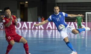 Seleção brasileira goleia Vietnã na estreia da Copa do ...